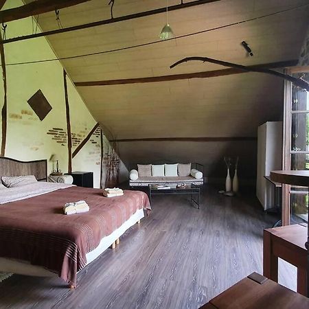 Unique Room With Great View In A Former Old Barn Troche Eksteriør bilde